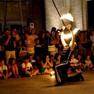 Spettacolo di Mangiafuoco e Sputafuoco Arezzo Siena Firenze